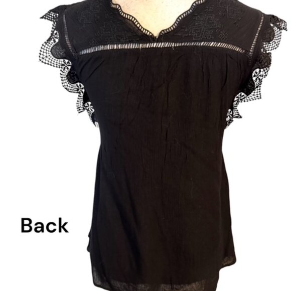 NWT GORGEOUS BLACK TOP w/LACE DETAIL  XSMALL     #D - Picture 5 of 10